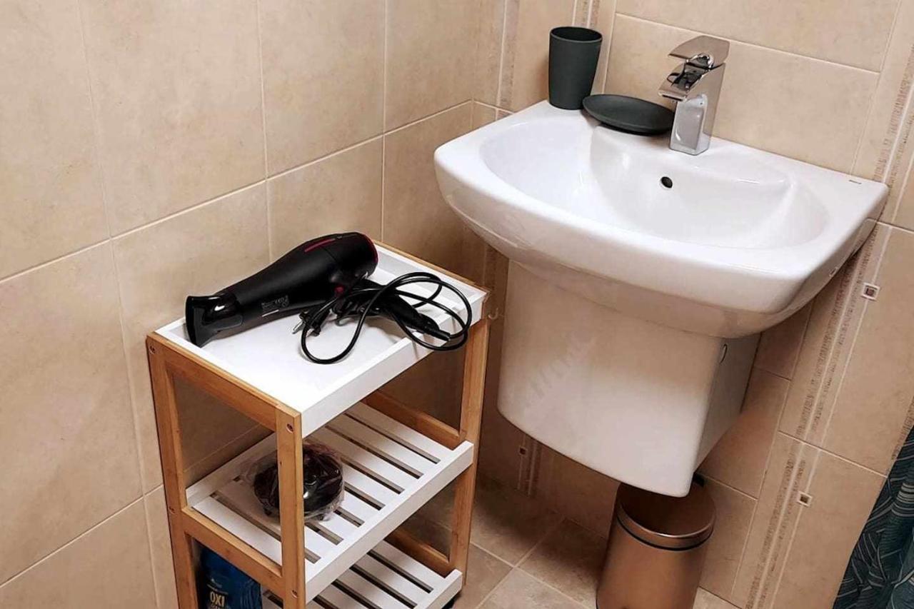 Apartamento Antina 12 En サンタ・ポラ エクステリア 写真